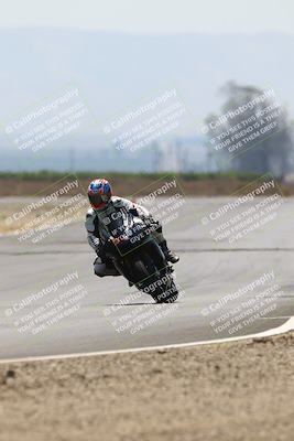 media/Jun-07-2025-TrackDaz (Sat) [[4413525952]]/B Group/220pm (Turn 9)/
